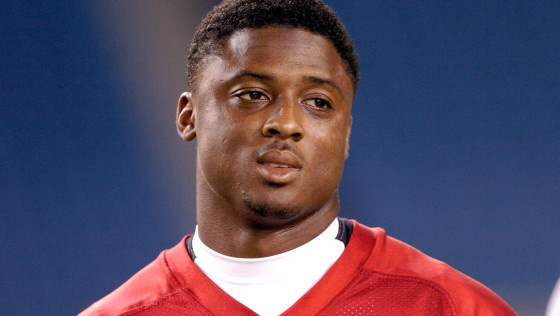 Former Buccaneer Running Back Warrick Dunn Gifted 173rd Single Mother ...