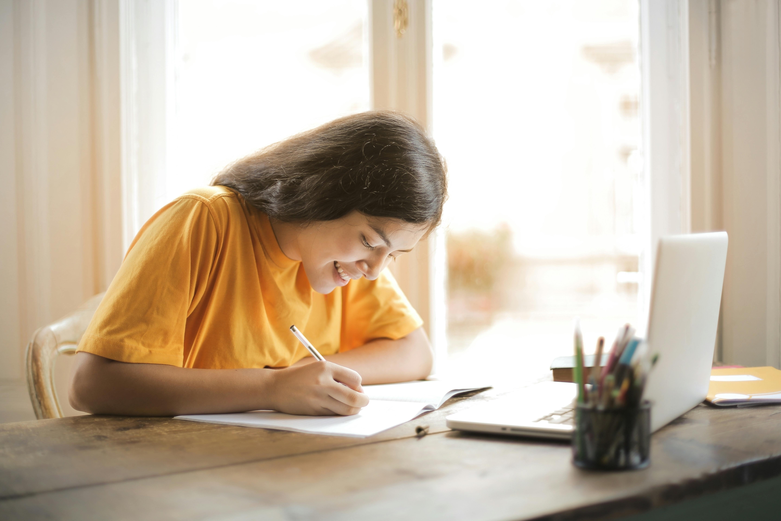 The Best Holiday Study Tips for University Students - University Herald