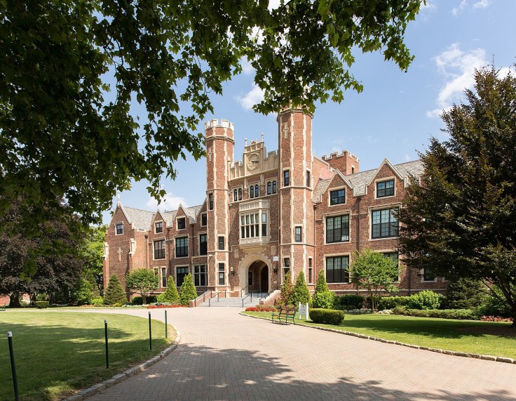 A photograph of Main Hall at Wagner College, Staten